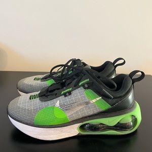 Nike Air Max Boys 4y